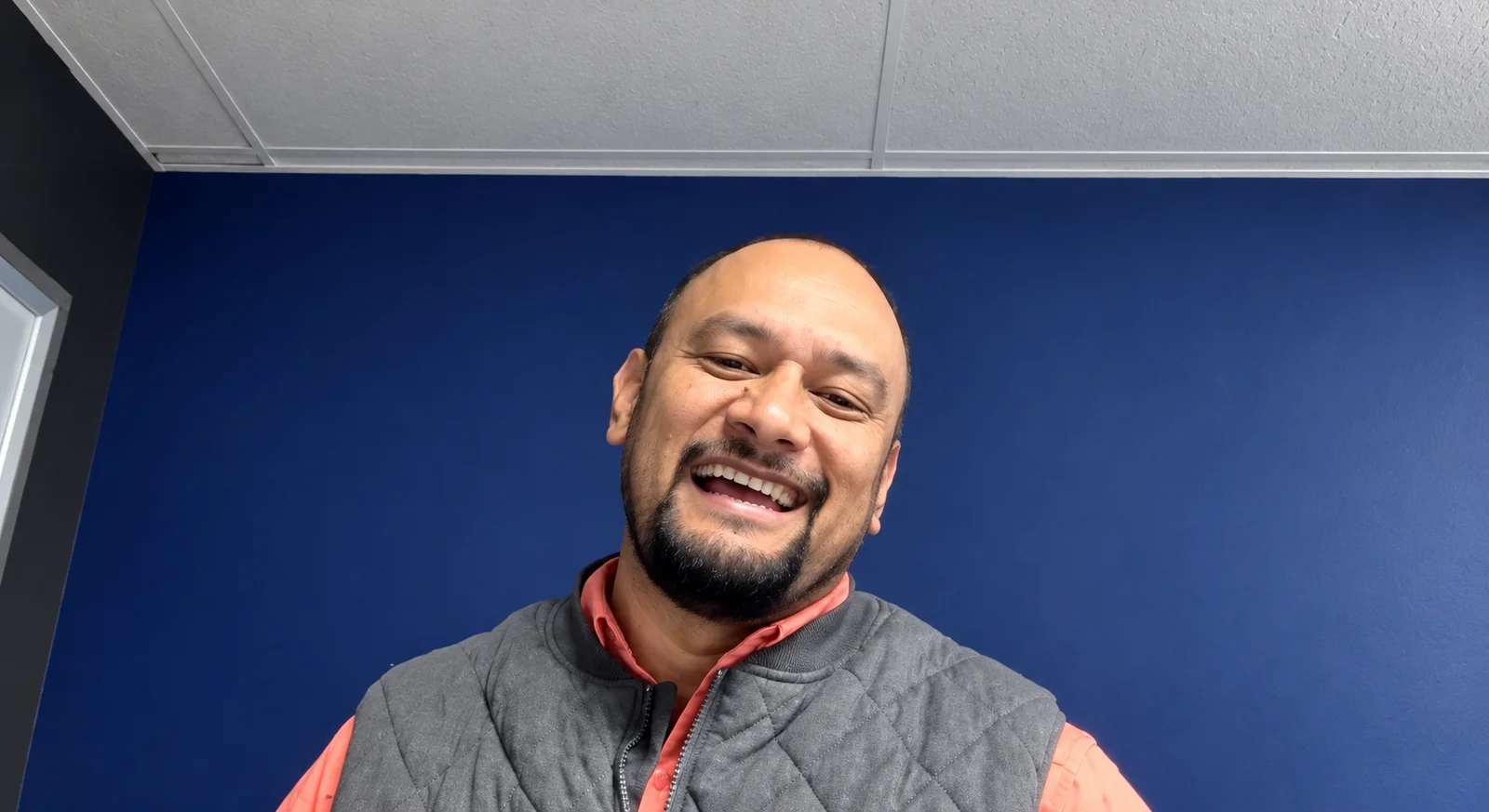 Rob smiling during the coaching sales call.